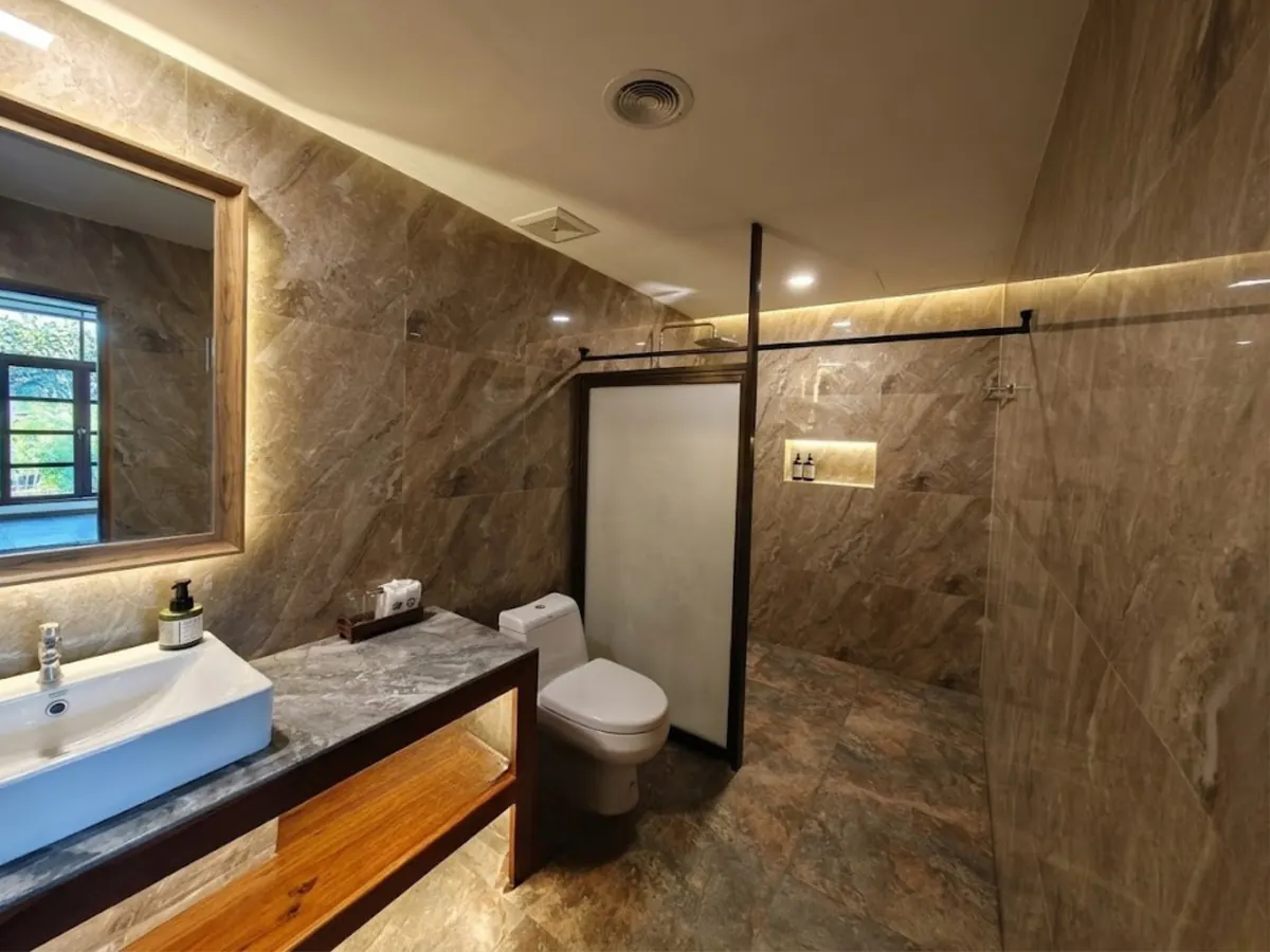 Studio with Mountain View — private bathroom.