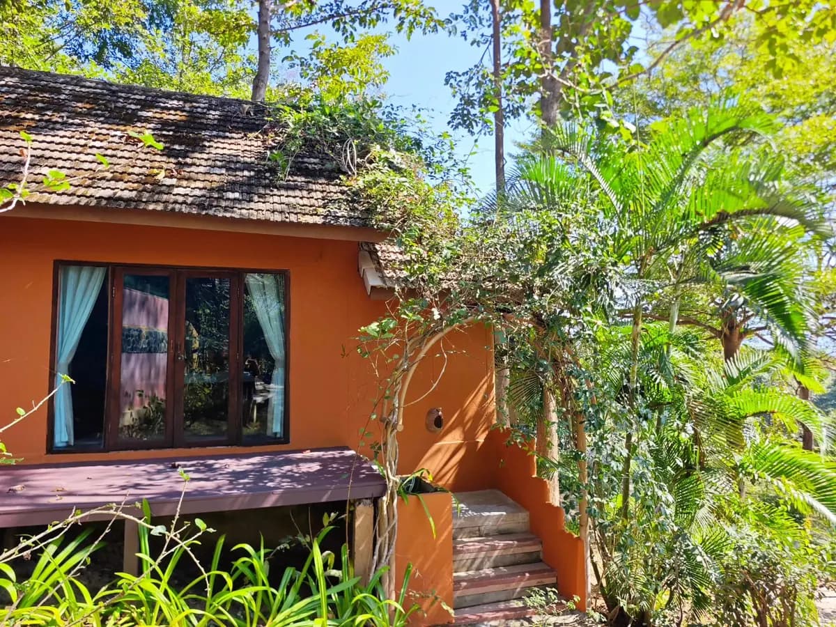 King Villa with Terrace — villa exterior by day.
